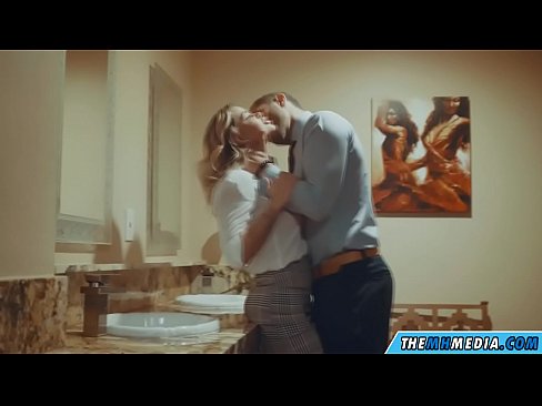 ❤️ Калі грудастая бландынка спакушае цябе ў грамадскім туалете ️ Шлюхі на be.passenger33.ru ﹏